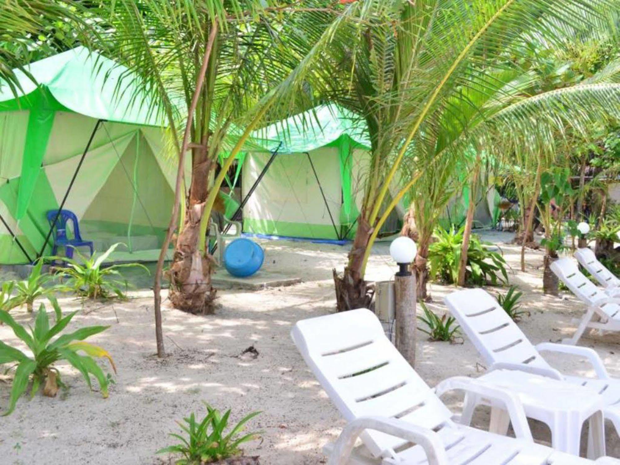 Отель Koh Ngai Camping Экстерьер фото